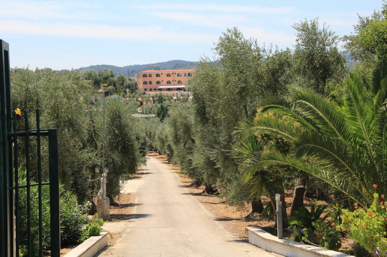 Villaggio Mare Blu Vieste Exteriör bild